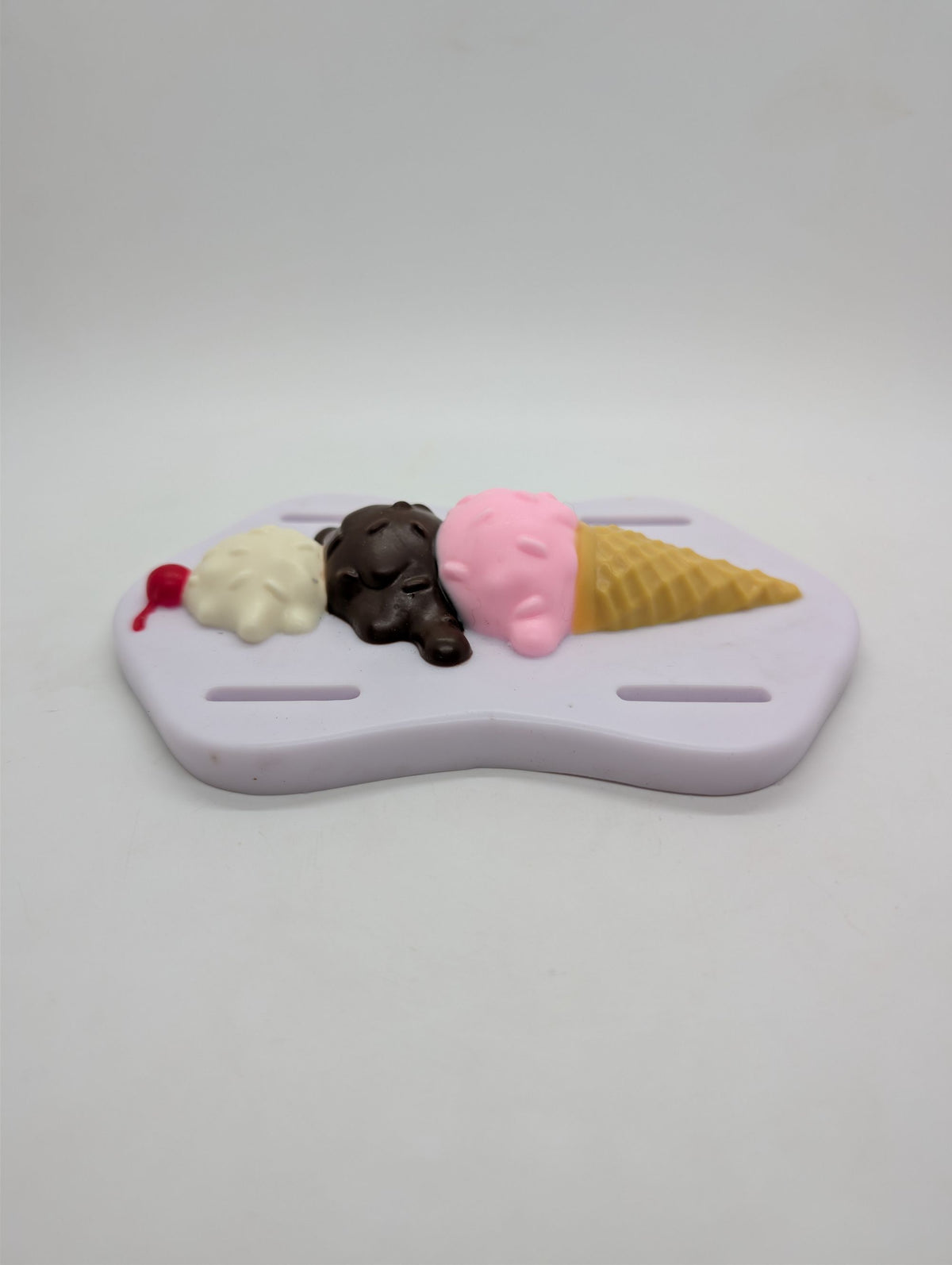 Ice cream grinding pad flop