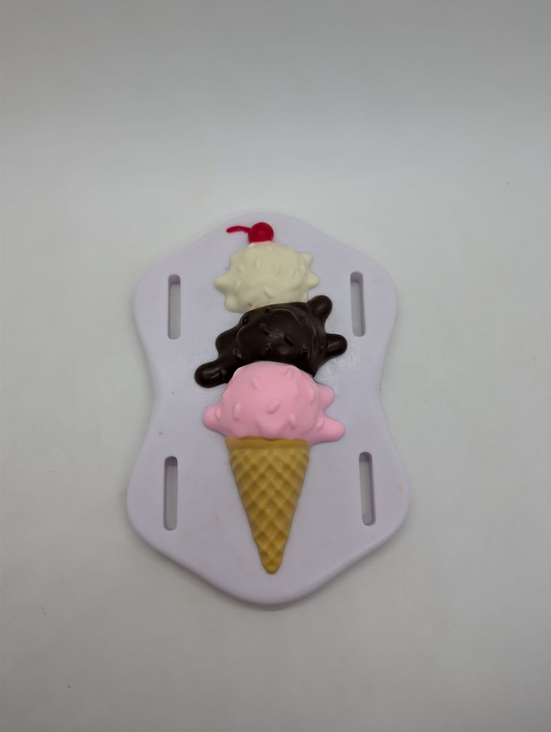 Ice cream grinding pad